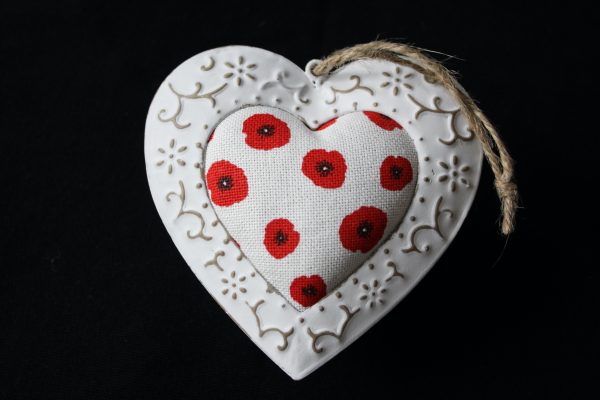 Coeur métal et tissu